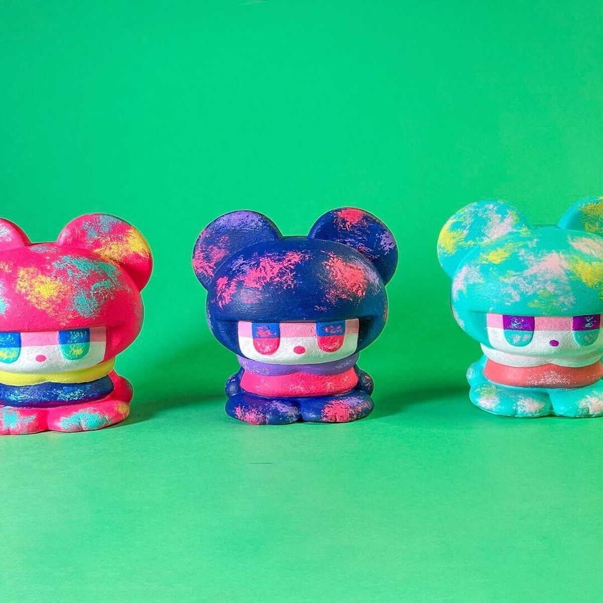 Tiyoko Puppet Blue Pink