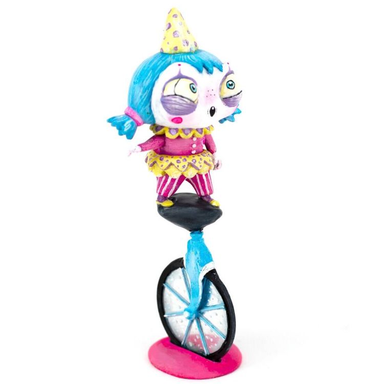 Tootsie by One Eyed Girl (Kasey Tararuj)