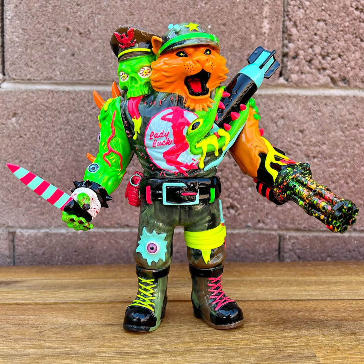 TraSH Tiger UV Reactive