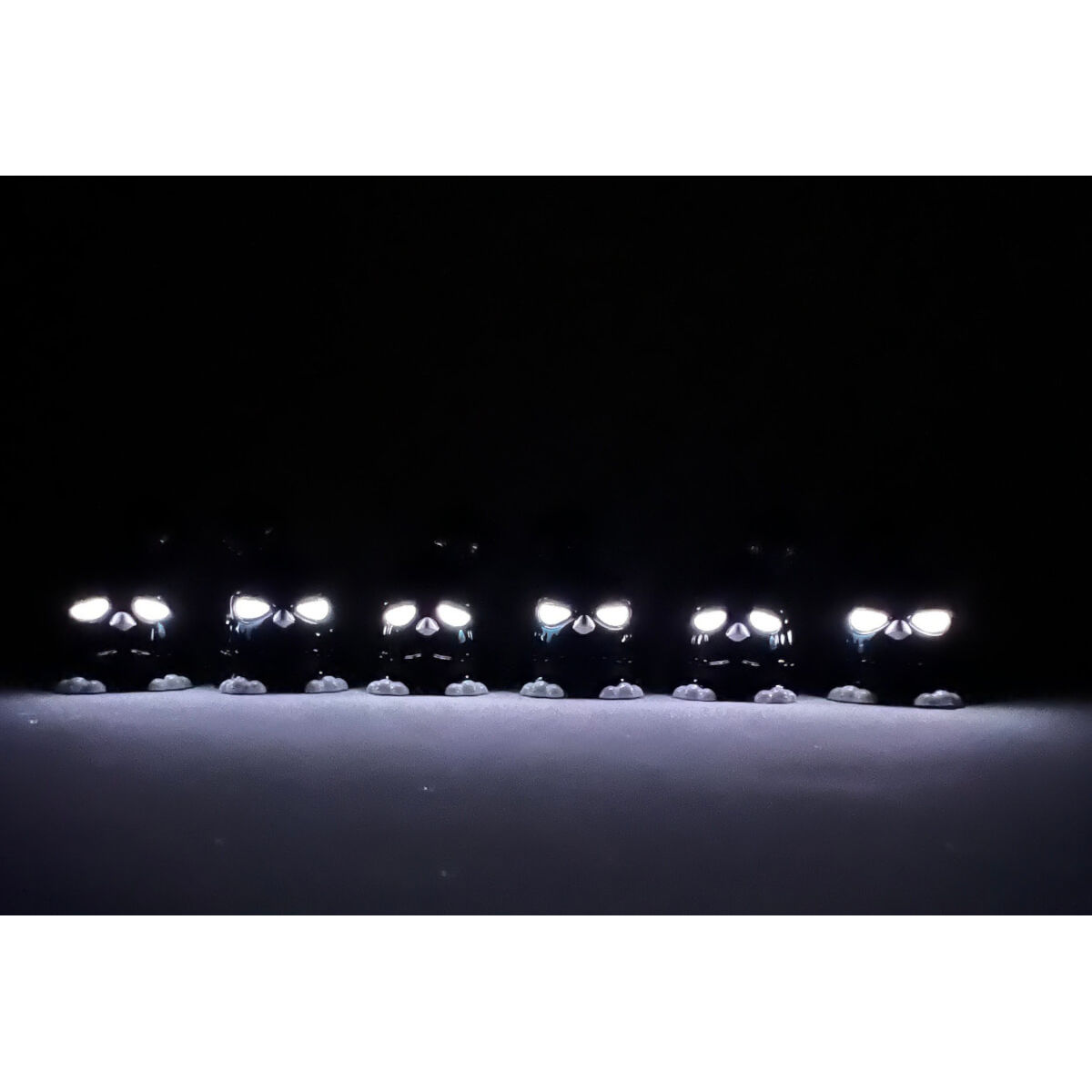 Tuxedo Blue Beanie Birdz (Mad)