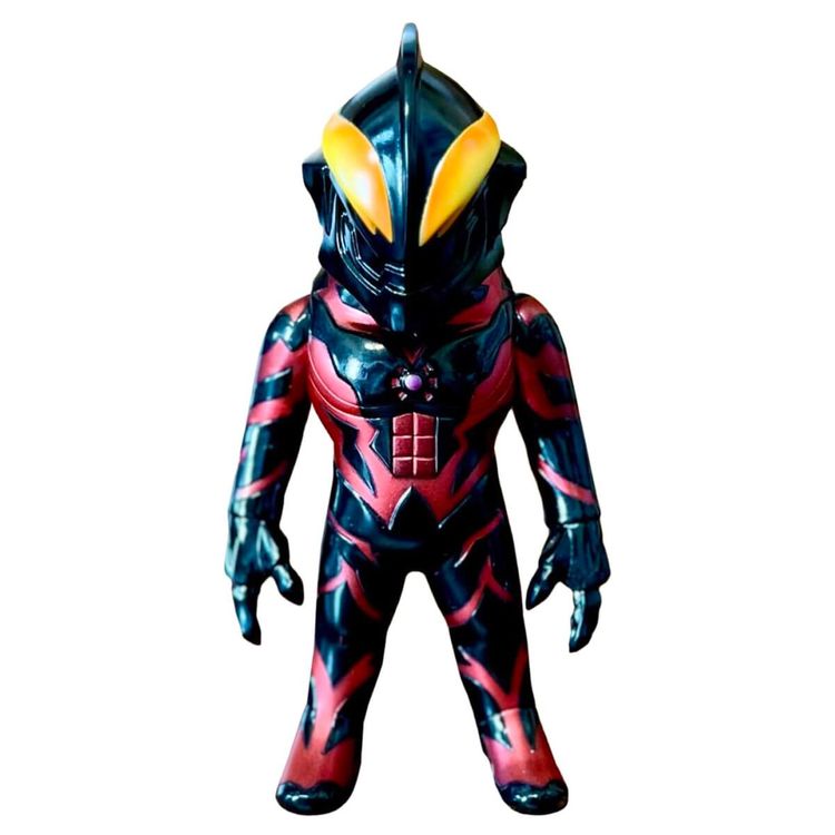 Ultraman Belial Metallic Red by Kaijin