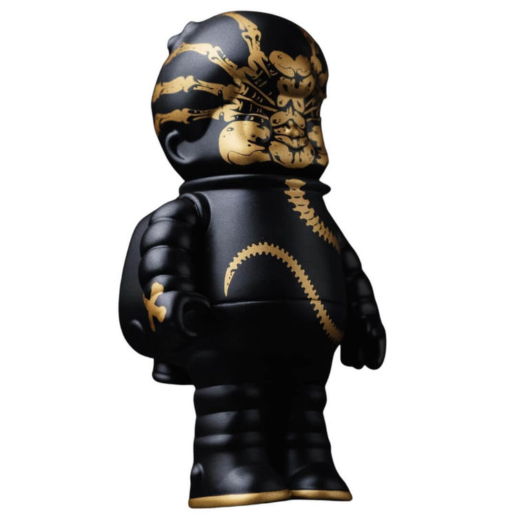 Owangeboy Space Mission - Face Hugger by Mr. Kumkum (Paskalis Kunang)