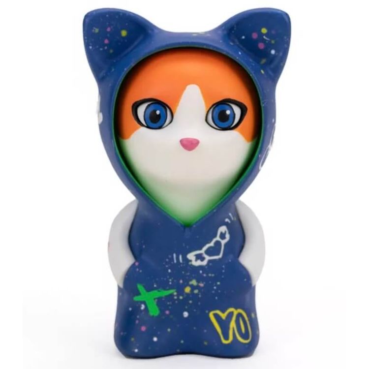 Urban Meow – Standing by Space Rabbit Studio