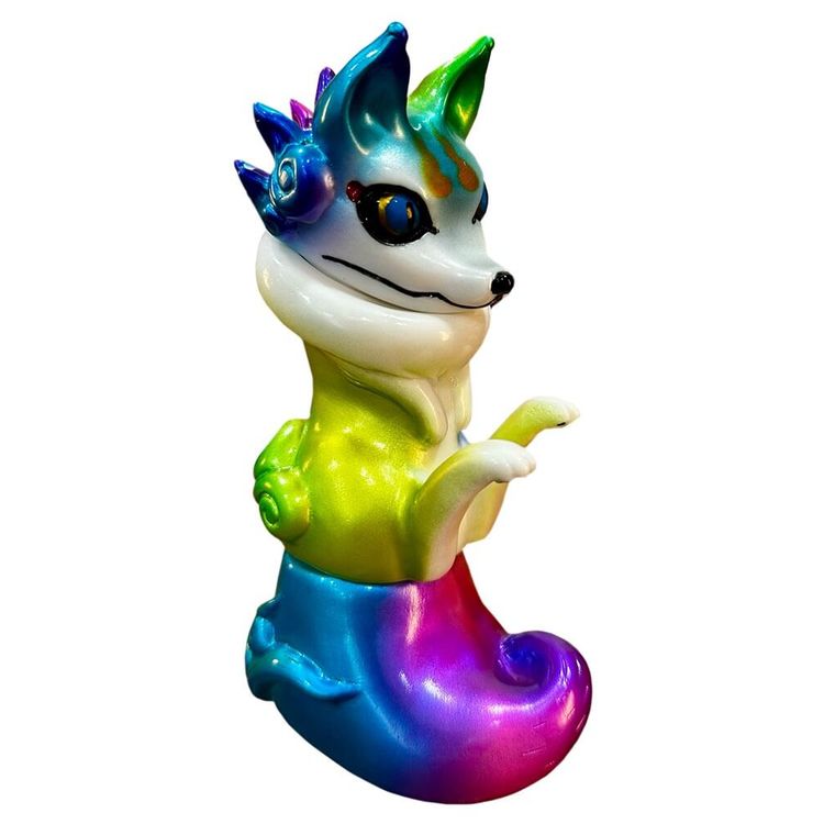 Urukoma Metallic Rainbow by Yasu Ebineko