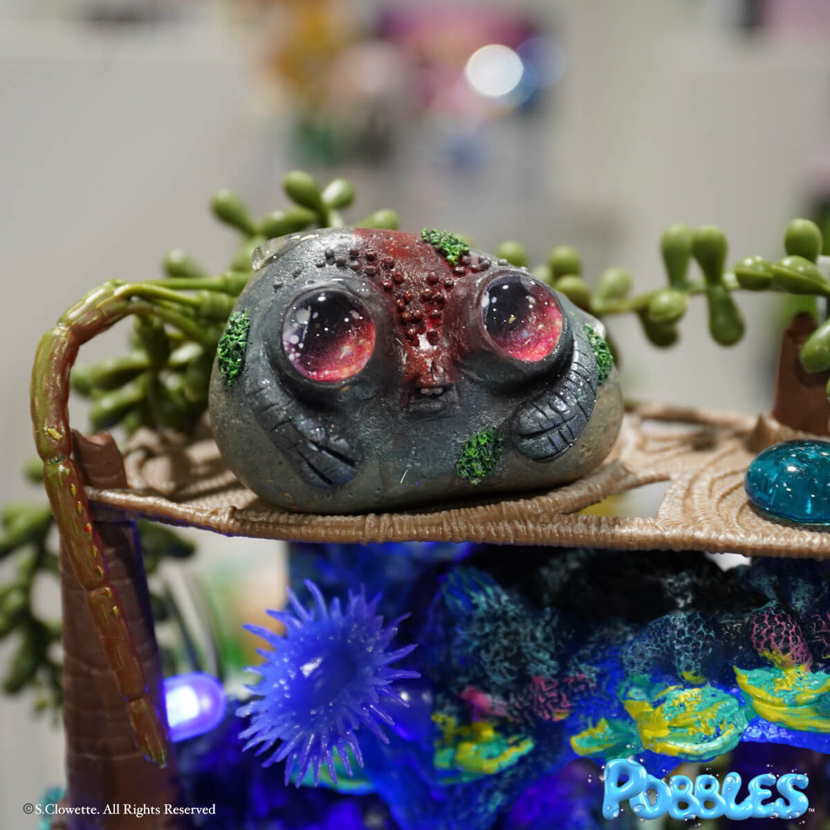 Varah (Varang inspired Na’vi Pobble) ~ Quartzite stone