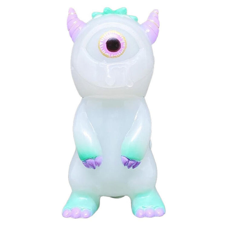 Verimi Milky Pink Green by Bite Morph