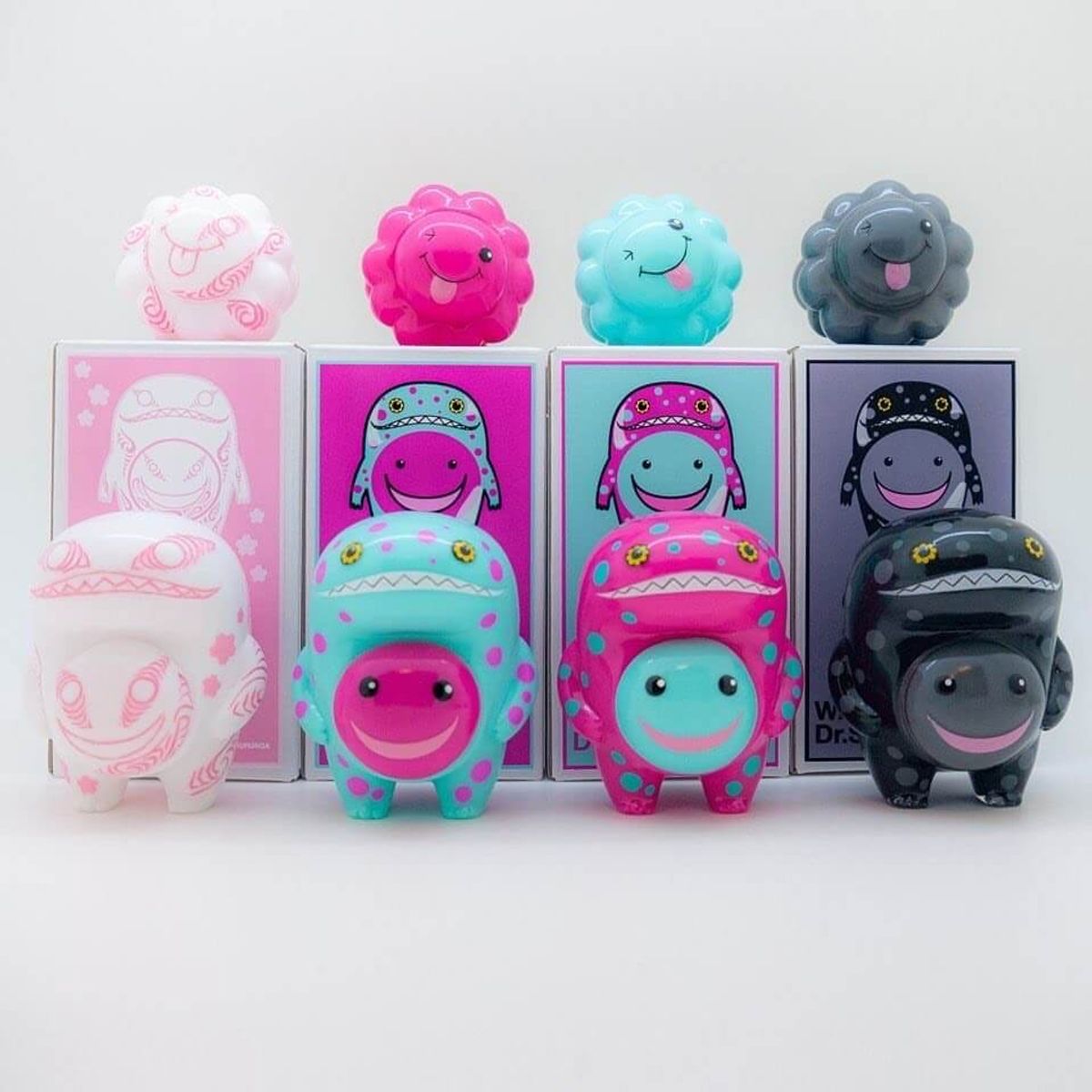 Wawoon with Dr. Smile Black Panther