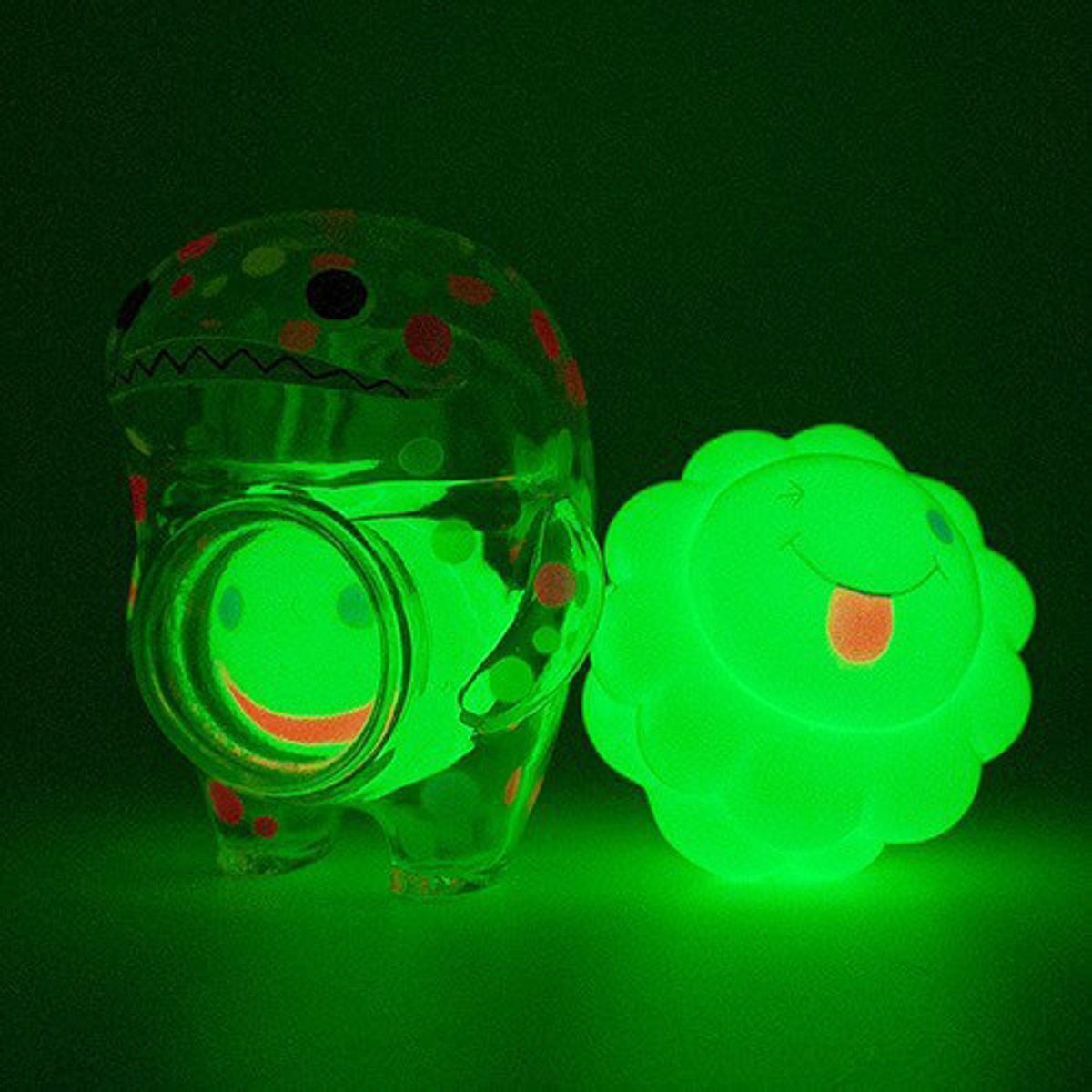 Wawoon with Dr. Smile GID One Up Akihabara