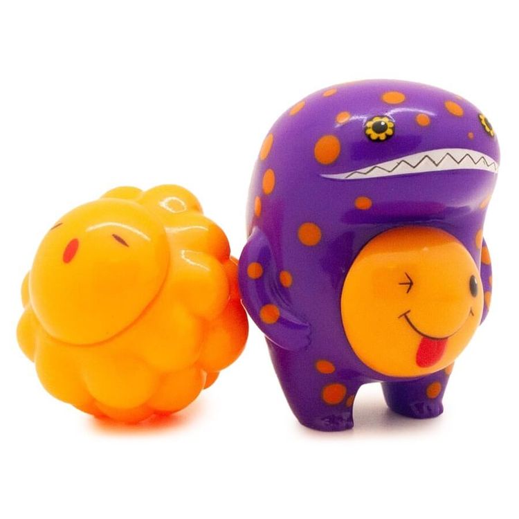 Wawoon with Dr. Smile Halloween Purple Orange by Buku Yoshino