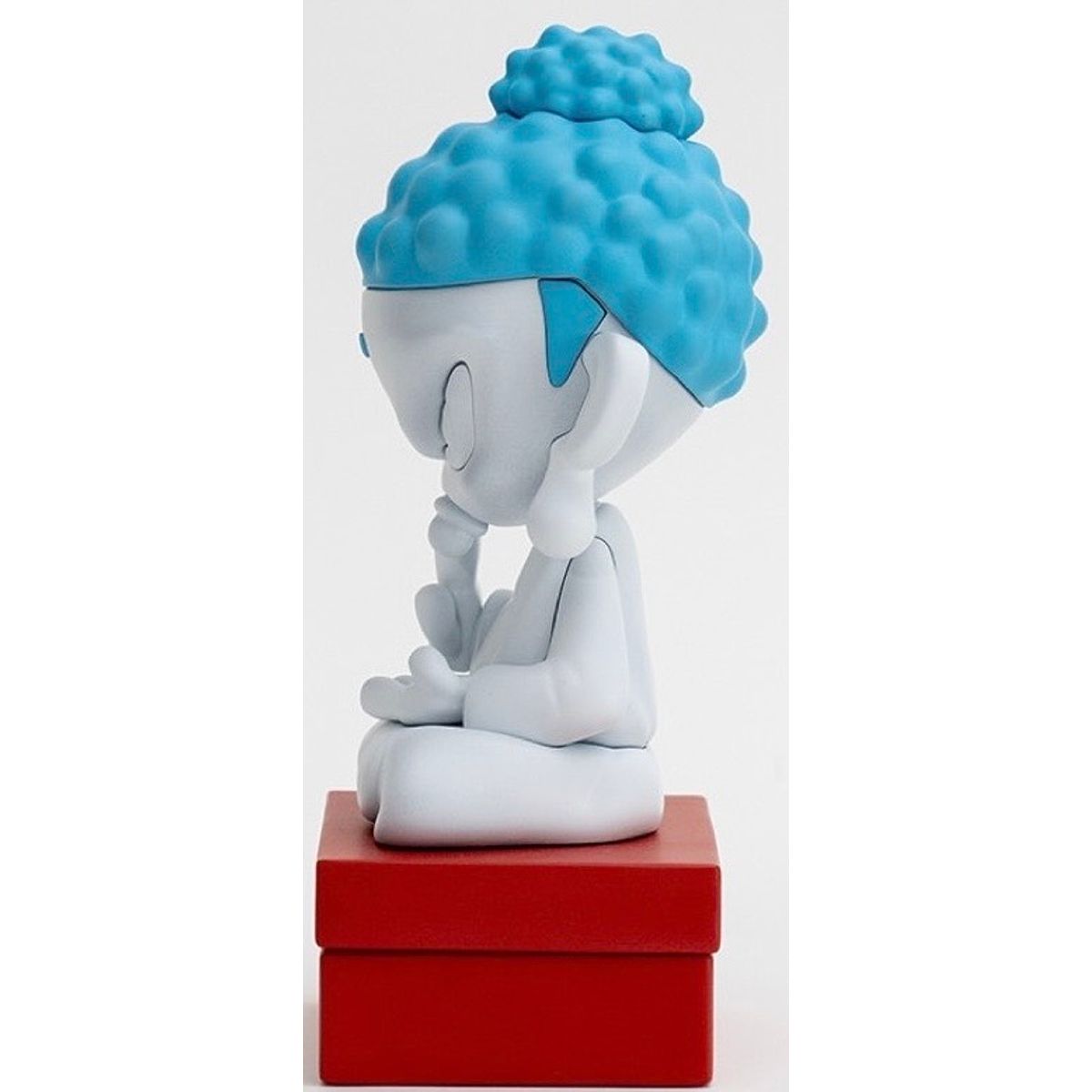 White Baby Meen Buddha on Sneaker Box