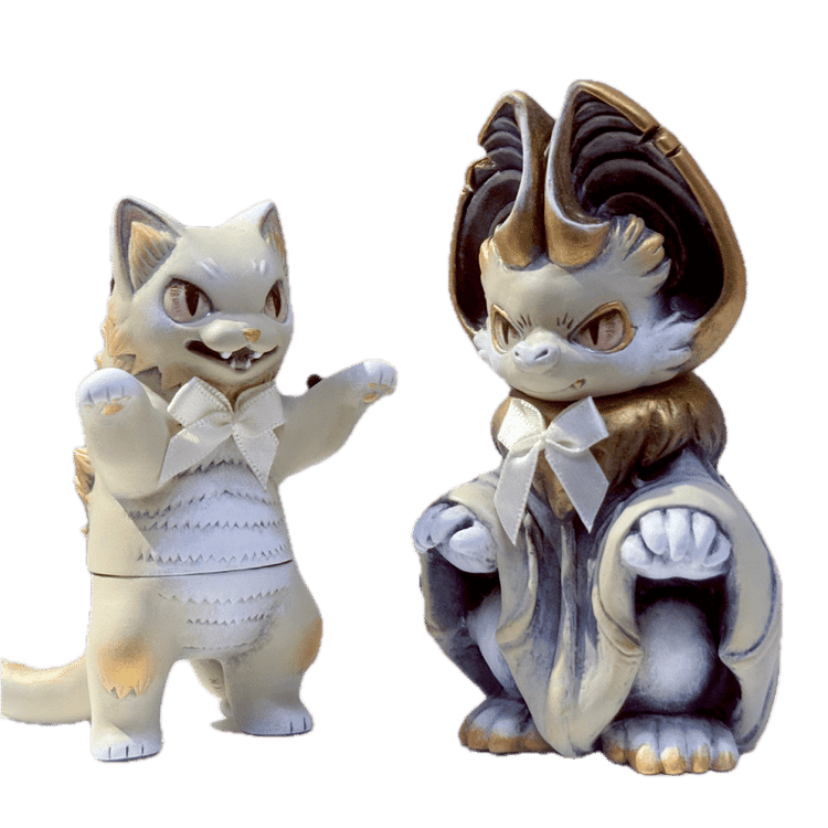 White Chocolate Yogira and Negora (hand-painted) by Konatsu Koizumi