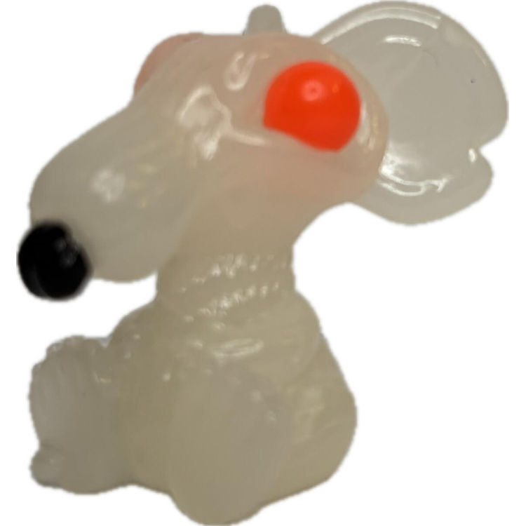 White Glow Rufus by Jennifer Scadutes