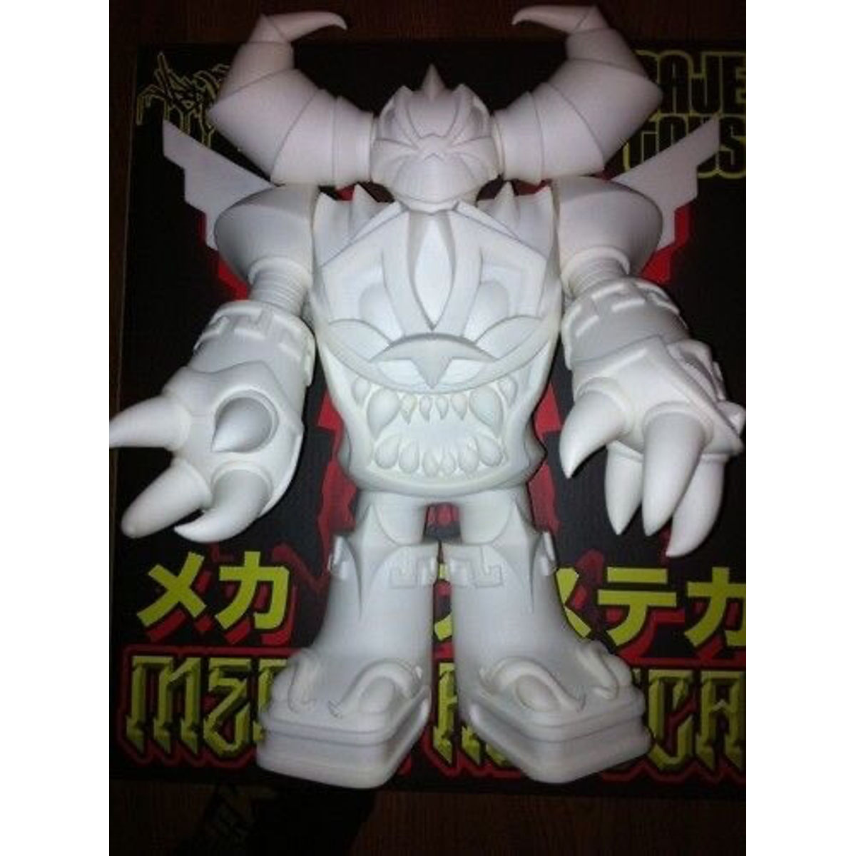 White Mecha Azteca