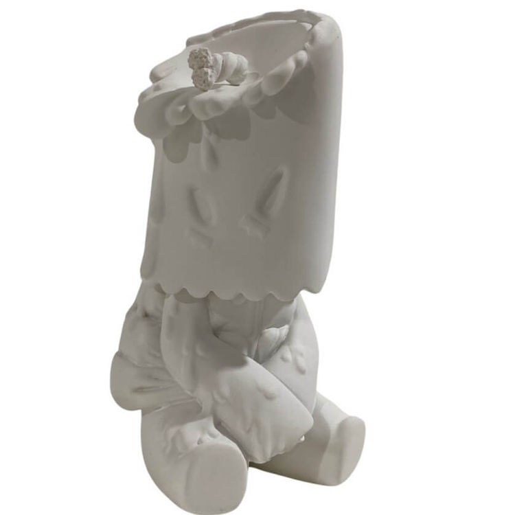 White Melting Bez-Ben by Oodplex
