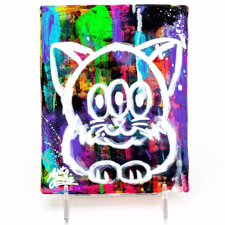 White Outline Calmcat by Art Junkie (Shinichiro AJ Kato)