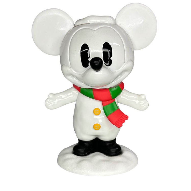 Winter Mickey by Teeewizzle (Thad Wilkes)