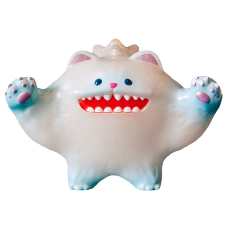 Wooody Yeti GID by WKY560 Studio