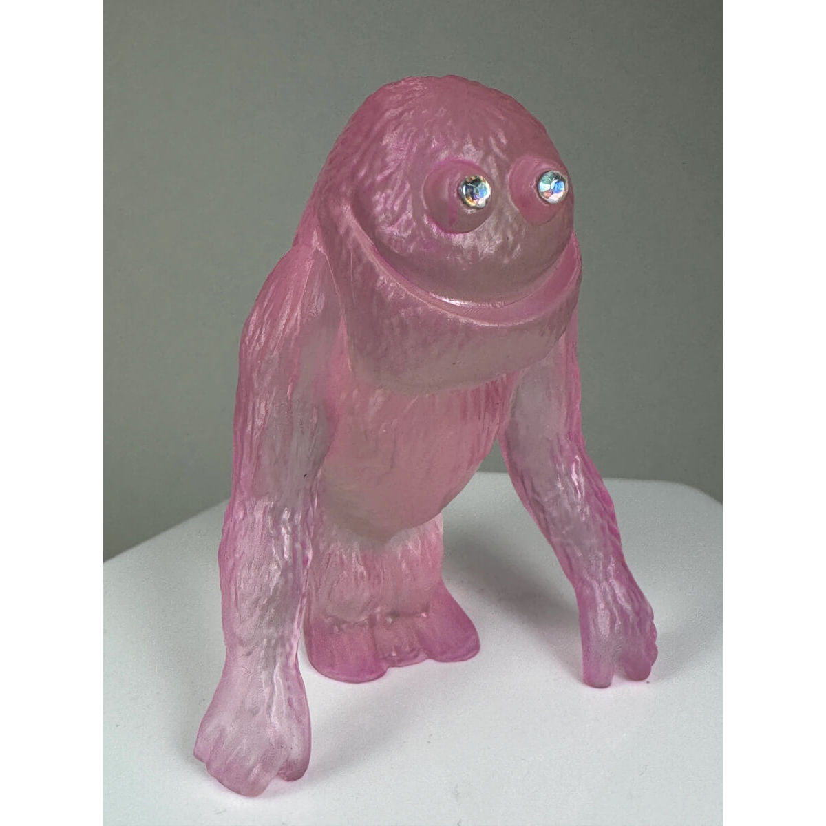 World Famous Monster – Pink