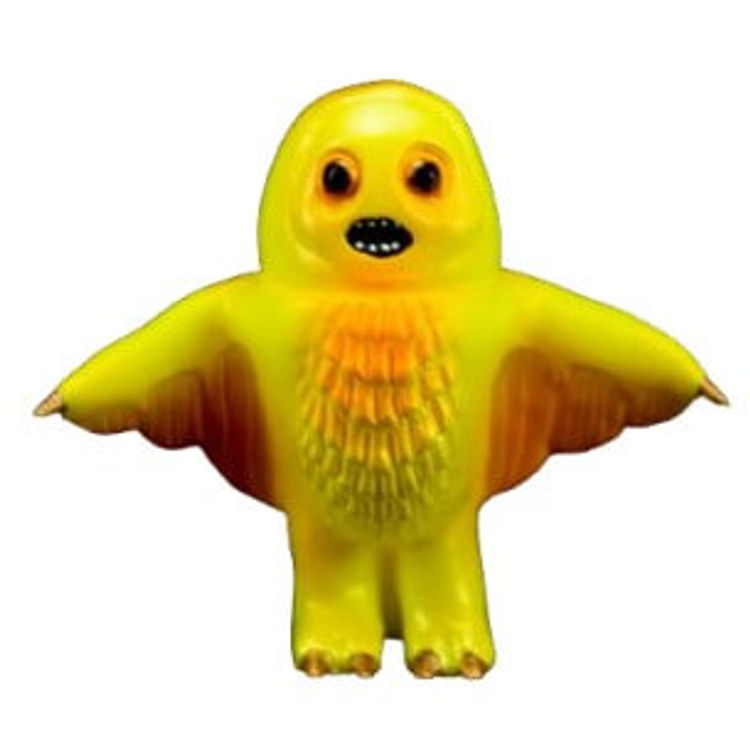 Y – Banana Moth by Grumble Toy (Ainsley Sturko)