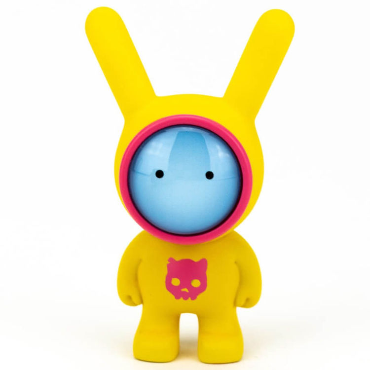 Y – Space Rabbit – cat skull by Space Rabbit Studio