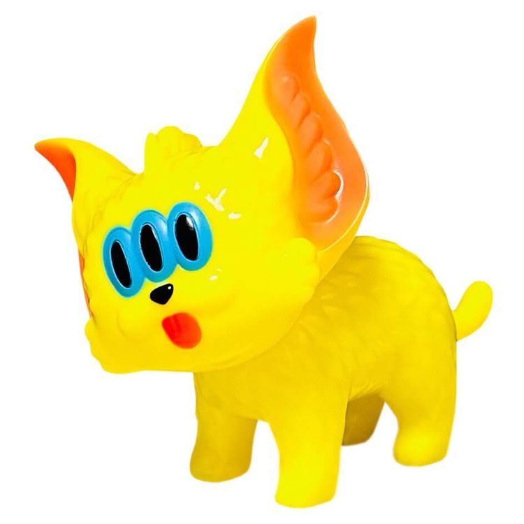 Yanchar Cat Yellow by Art Junkie (Shinichiro AJ Kato)