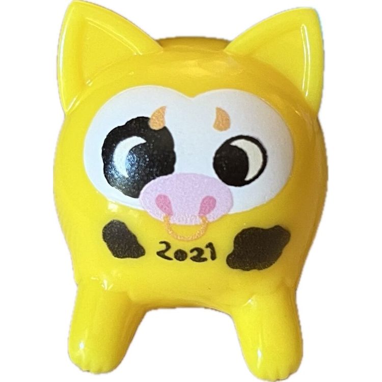 Yellow Cow Daruma by Konatsu Koizumi