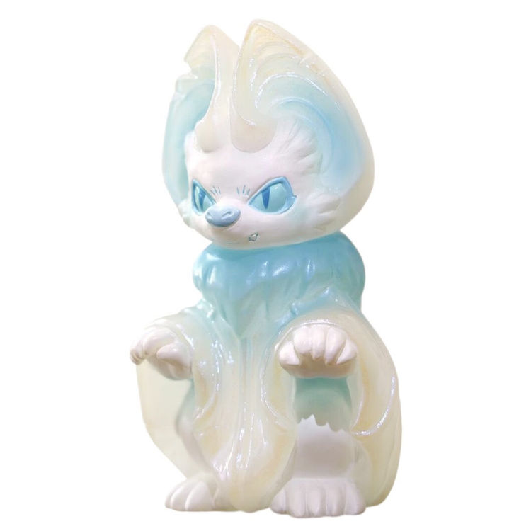 Yogira Moonstone by Yoyo Yeung