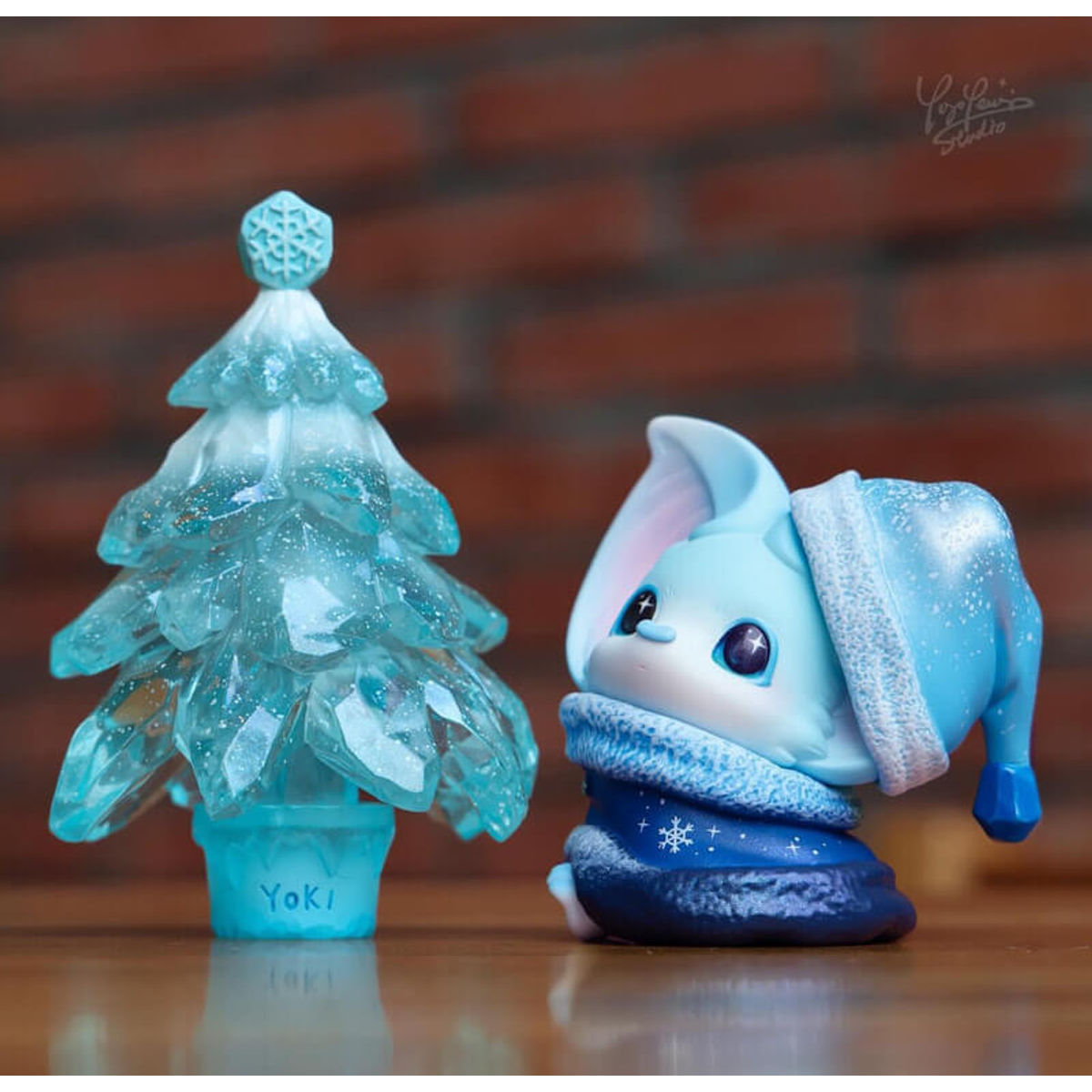 Yoki Crystal Christmas