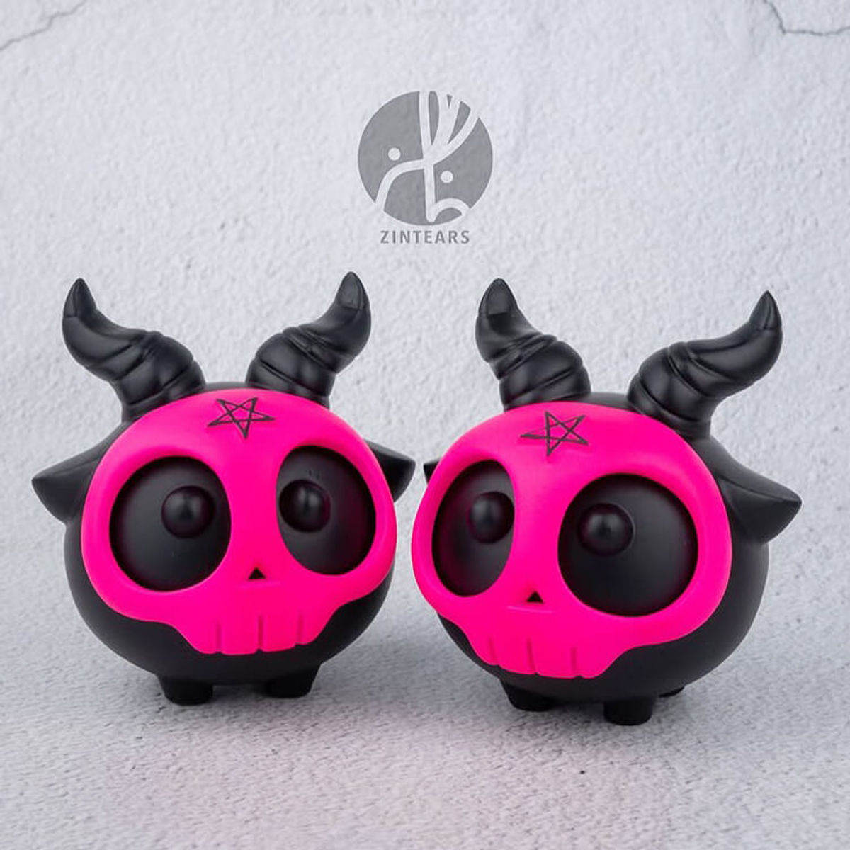 Yorick Neon Pink Mask