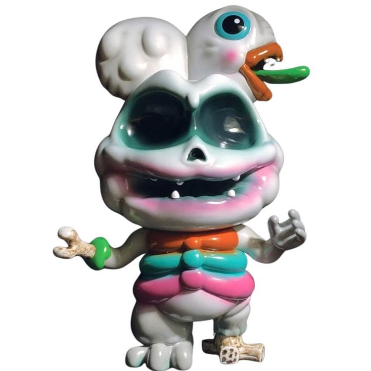 Zom b by Winson Ma