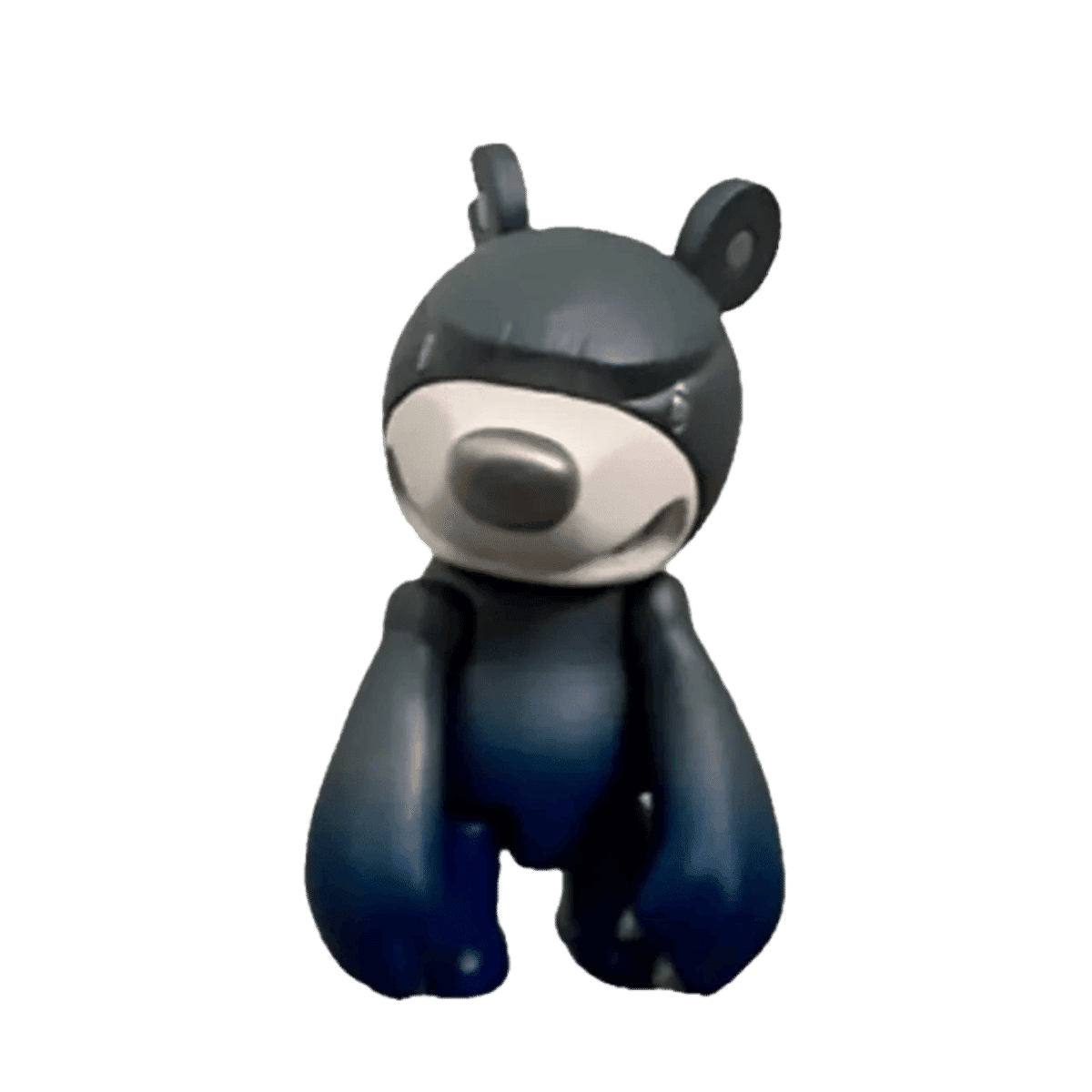 Black Knucklebear w/ Blue Hands