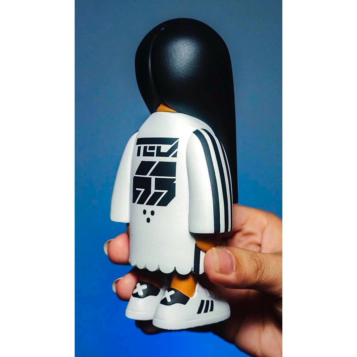 Core Black / Cloud White Lady SKU GH057