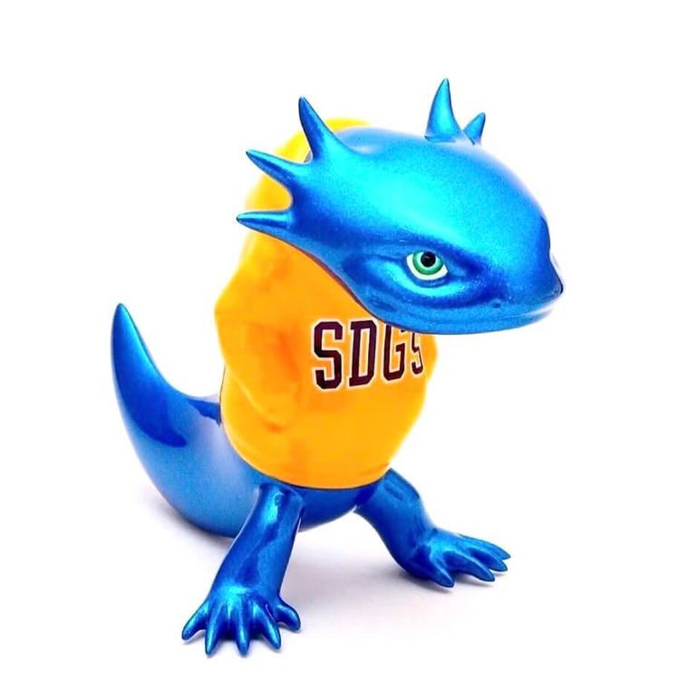 Salamander [Hoodie / SDGS] by Yuki Inoue