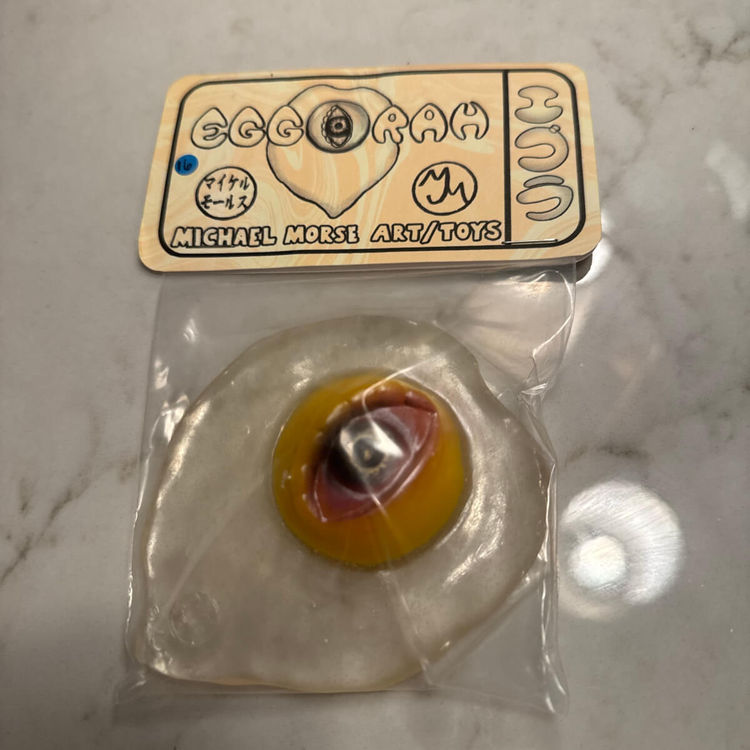 eggorah by Michael Morse