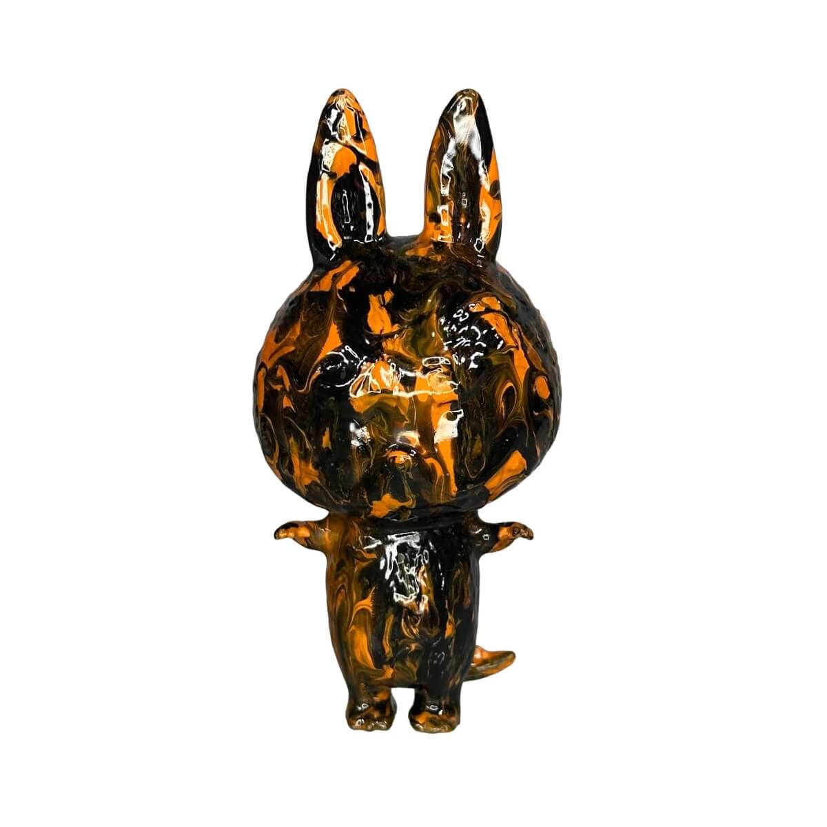 Labubu mini black/orange