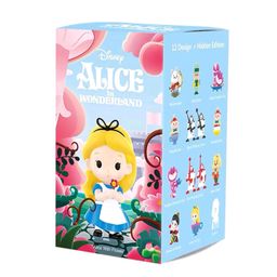 POP Mart : Alice in Wonderland