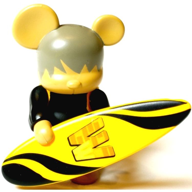 Surf Bear Qee - Yellow by Toy2r