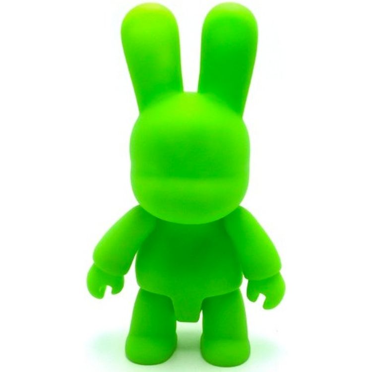 Bunny Qee 9" - GID Green/DIY by Toy2r