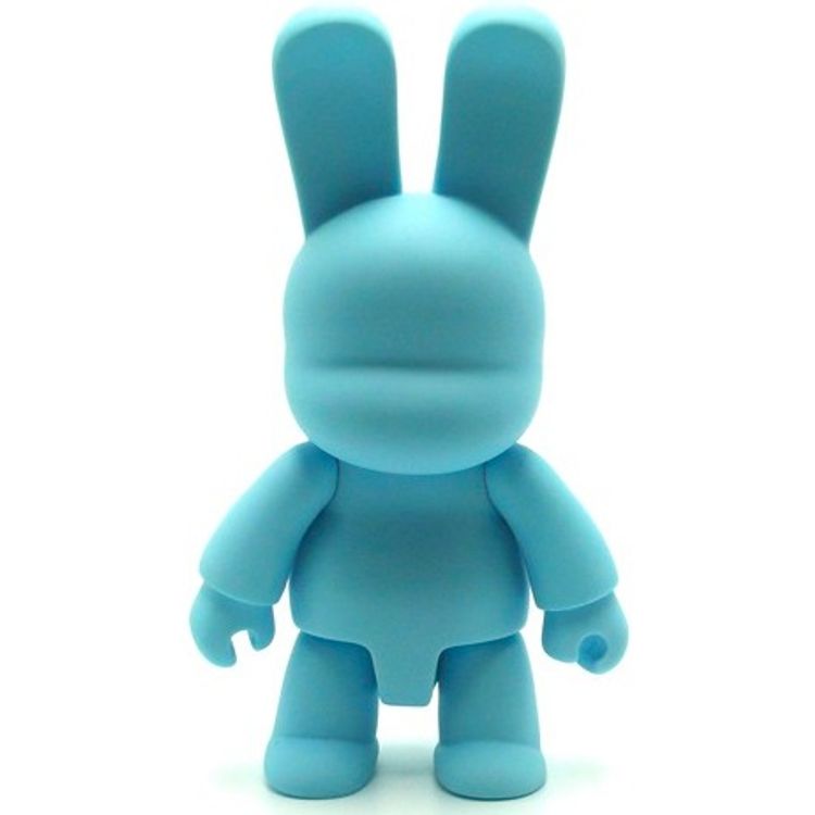 Bunny Qee 9" - GID Blue/DIY by Toy2r