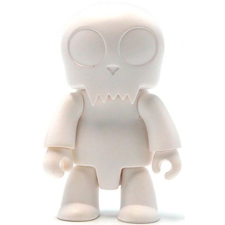 Toyer Qee 2.5" - White/DIY by Toy2r