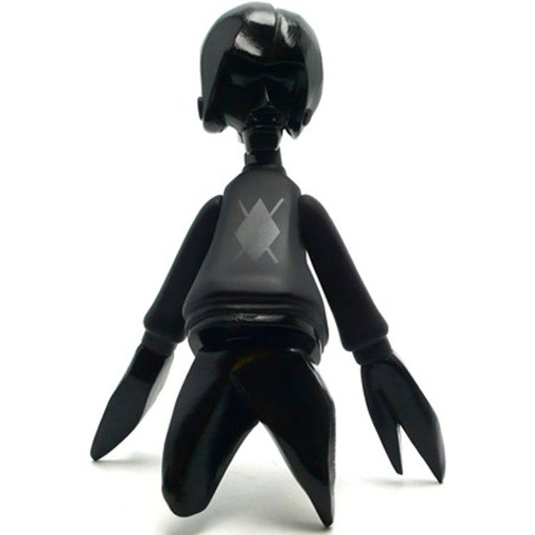 Womax - Black by Futura