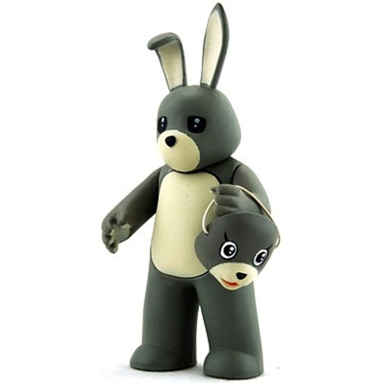 Mugs Bunny by Luke Chueh