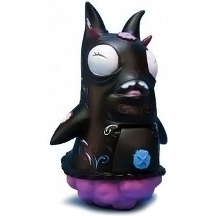 Slugworth - Black by Thomas Han