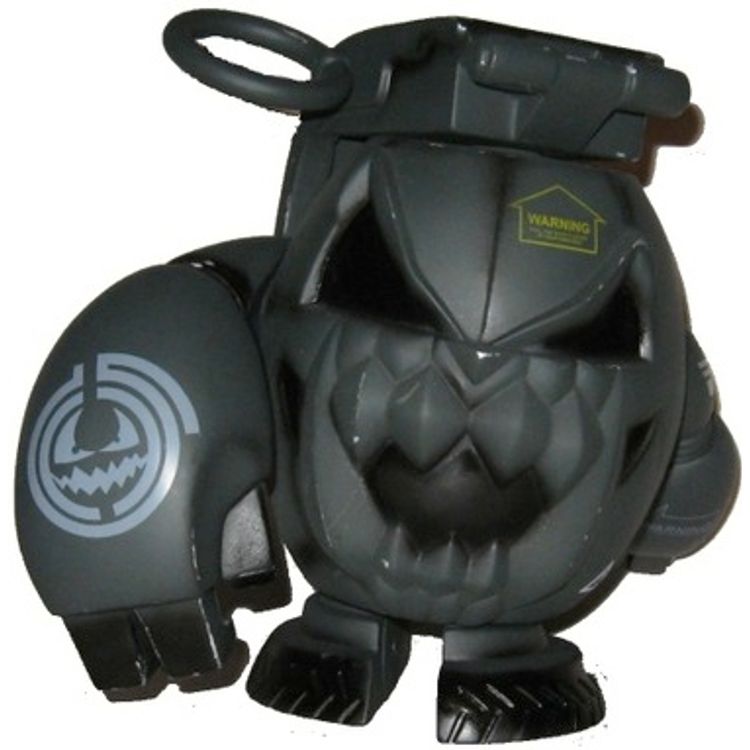 G-Robot - 768 by Jukai