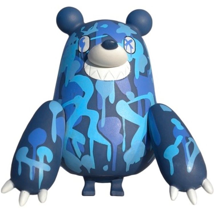 Aniballon - Graffe Bear by Touma