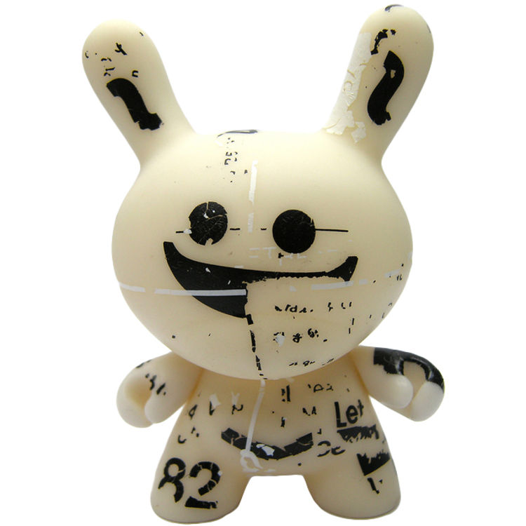 WE_RDO Dunny - Happy Face - GID by Ryan the Wheelbarrow