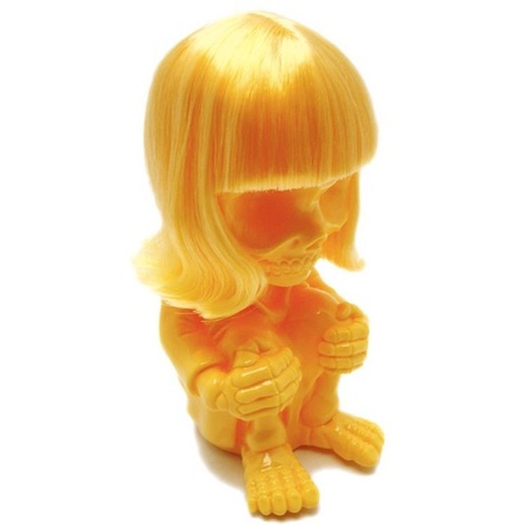 Miss Mysterious - Blonde Hair by Secret Base