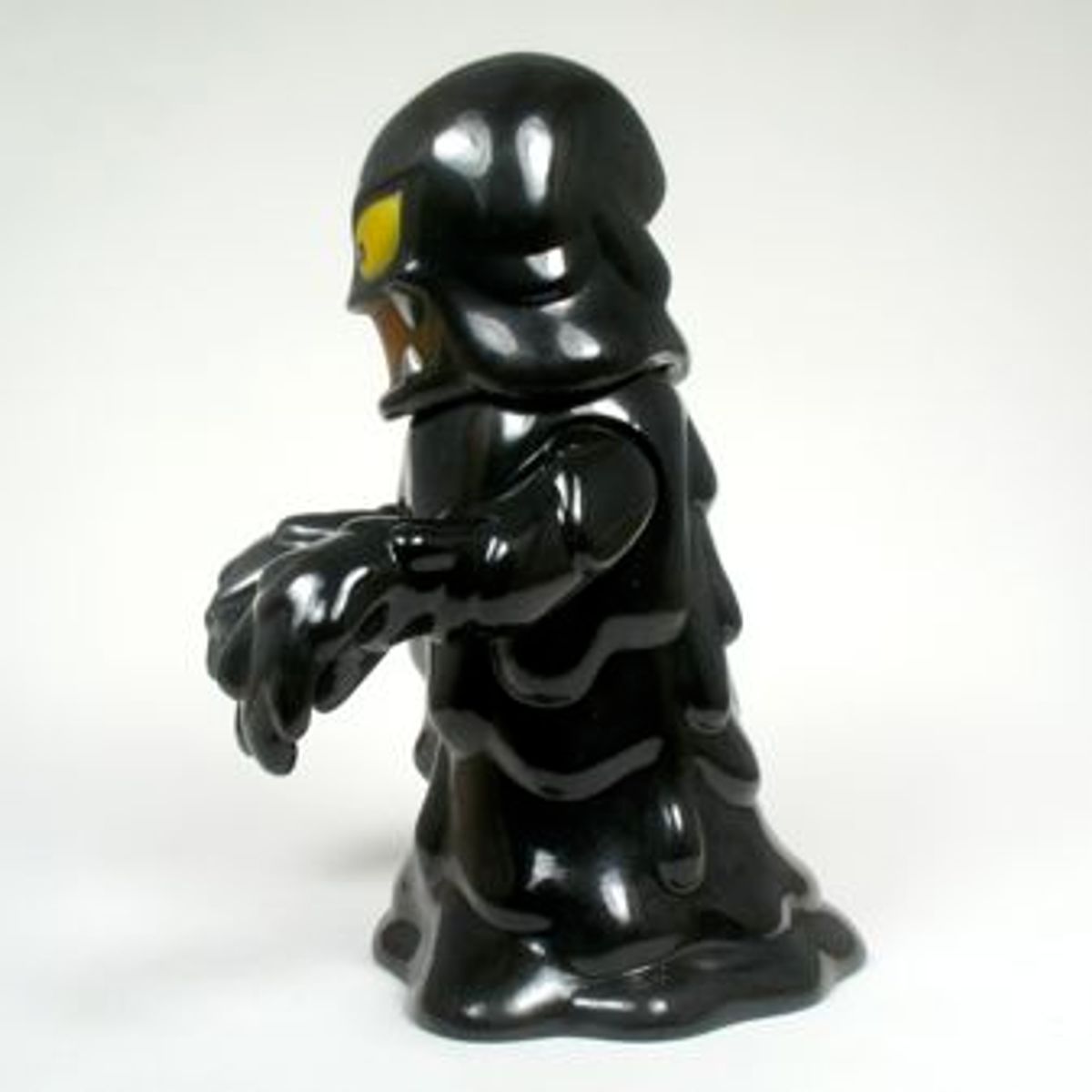 Damnedron - Black Poison