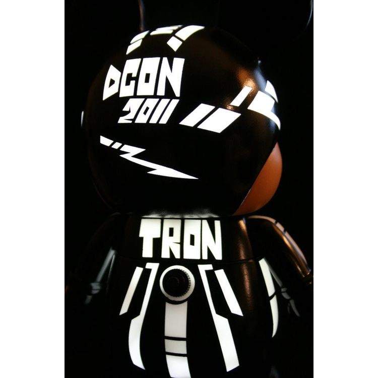 TRON Legacy Mickey (Light Up) by Evilos