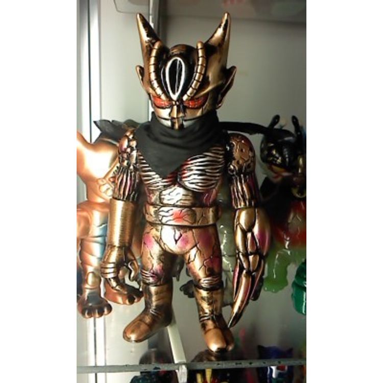 Evil Bat Man - Purple & Bronze by Real X Head (Mori Katsura)